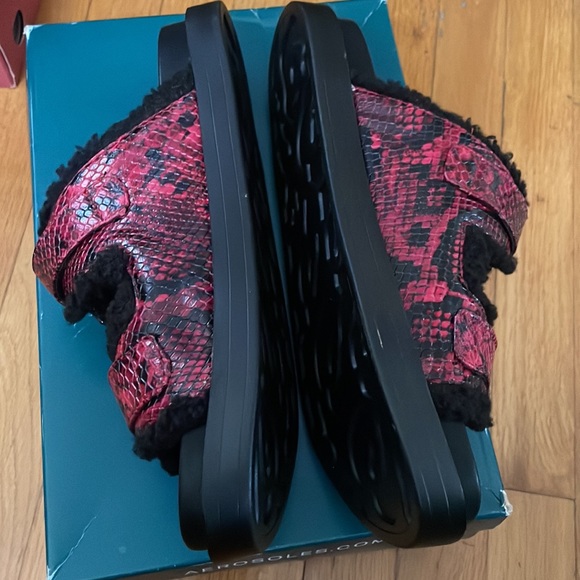 Aerosoles slides - Picture 2 of 3